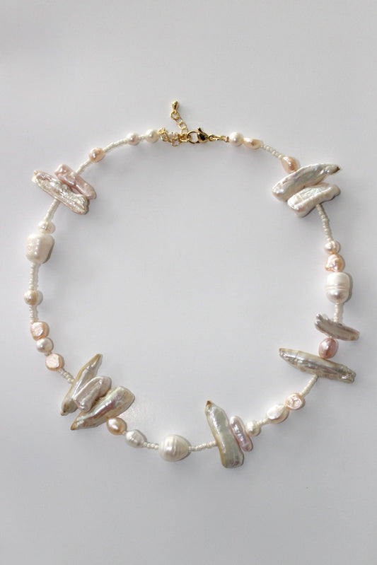 La Paz Perla Collar