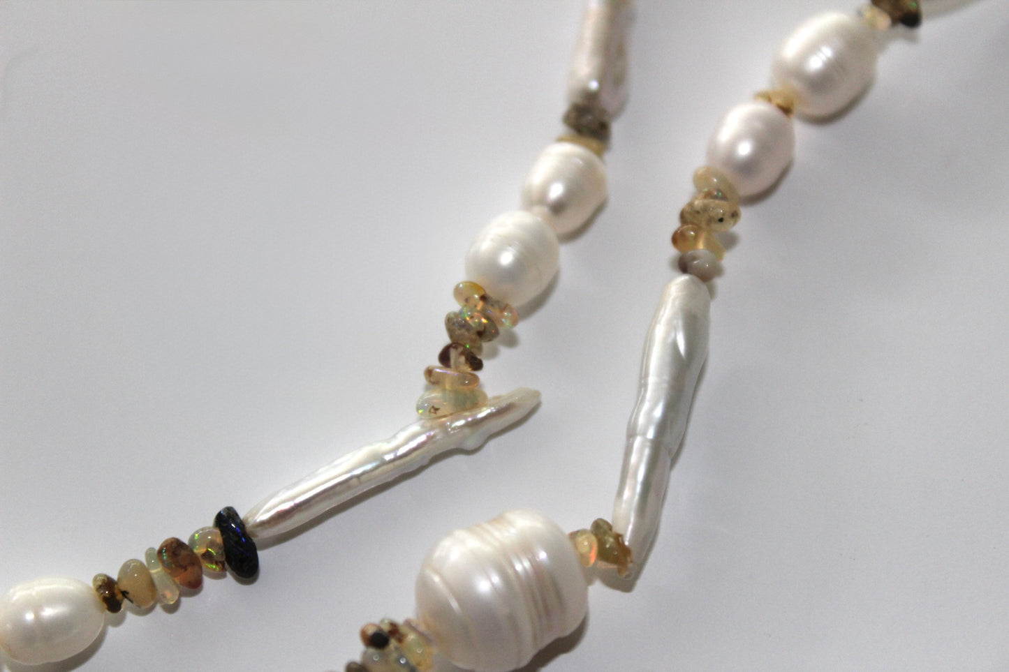 Opal Angel Collar