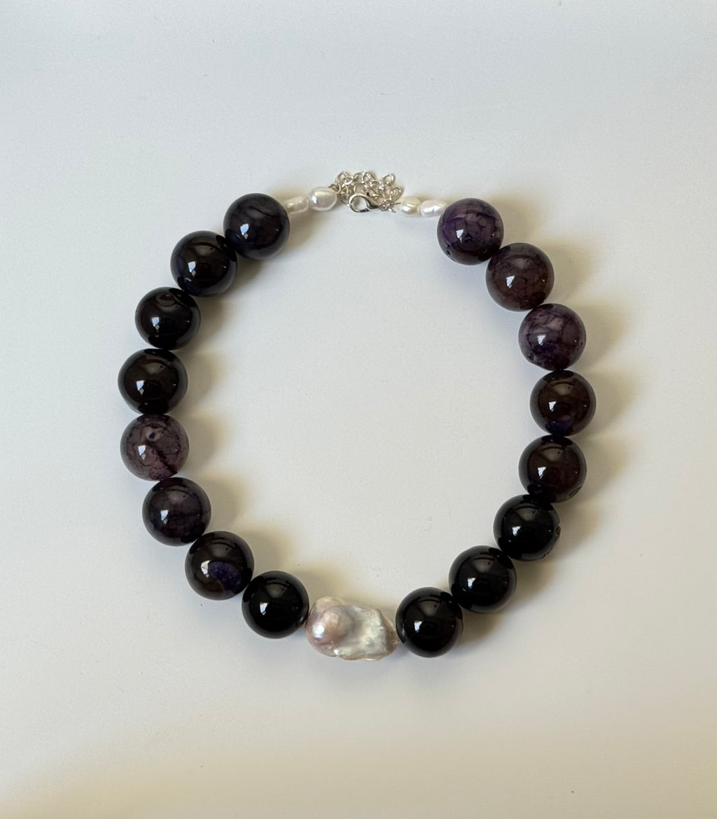 Noir Ágata Collar