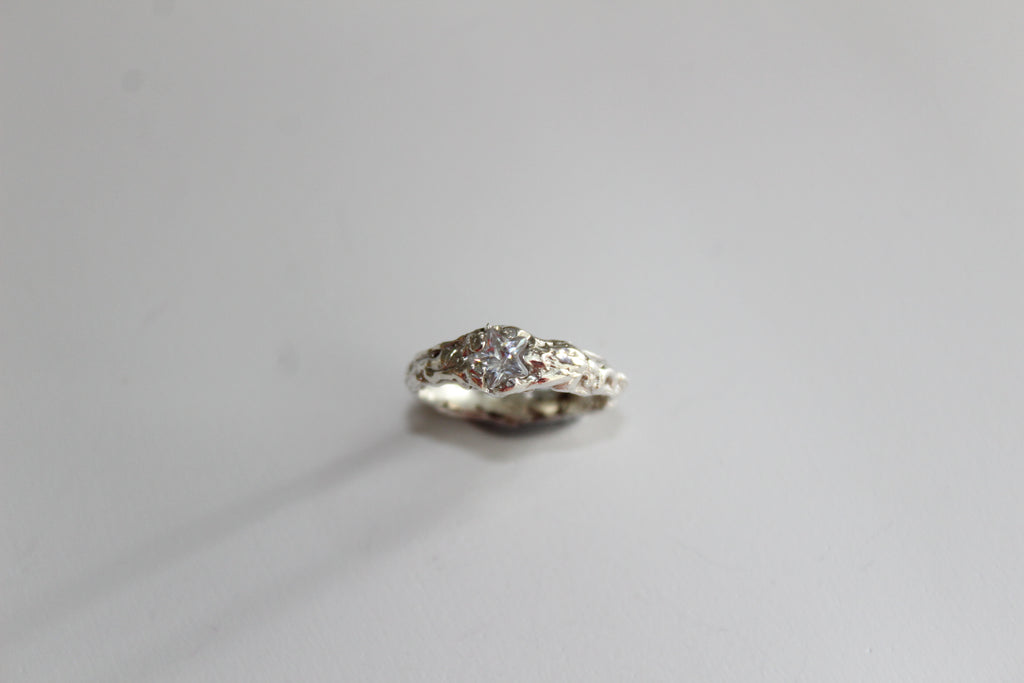 fugaz ring