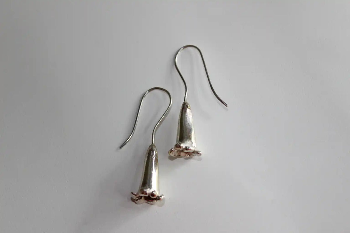floripondia earrings